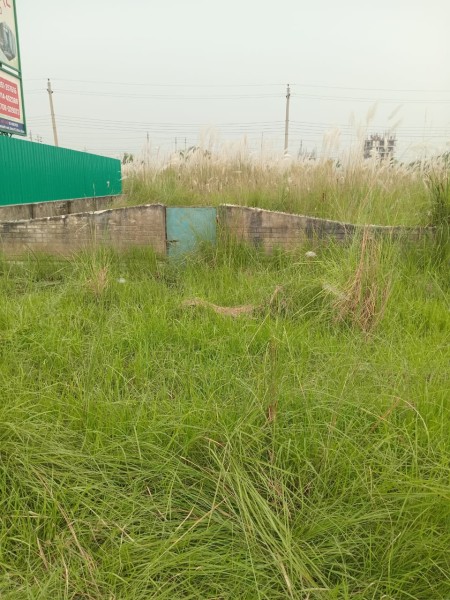 Land for sale Bashundha Block extention-i ,plot no-1954&1955 Dhaka.