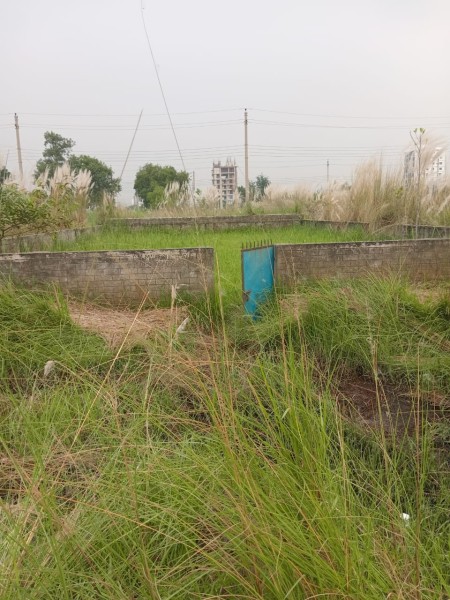 Land for sale sector -16/B,road-1/A. plot 14 3rd phase uttara Dhaka,