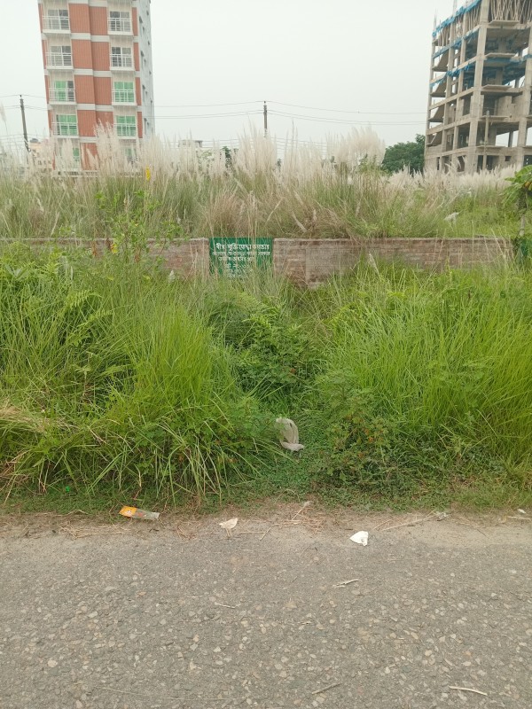 Plot for sale sector-8, road-401, plot-22, purbachal,dhaka.